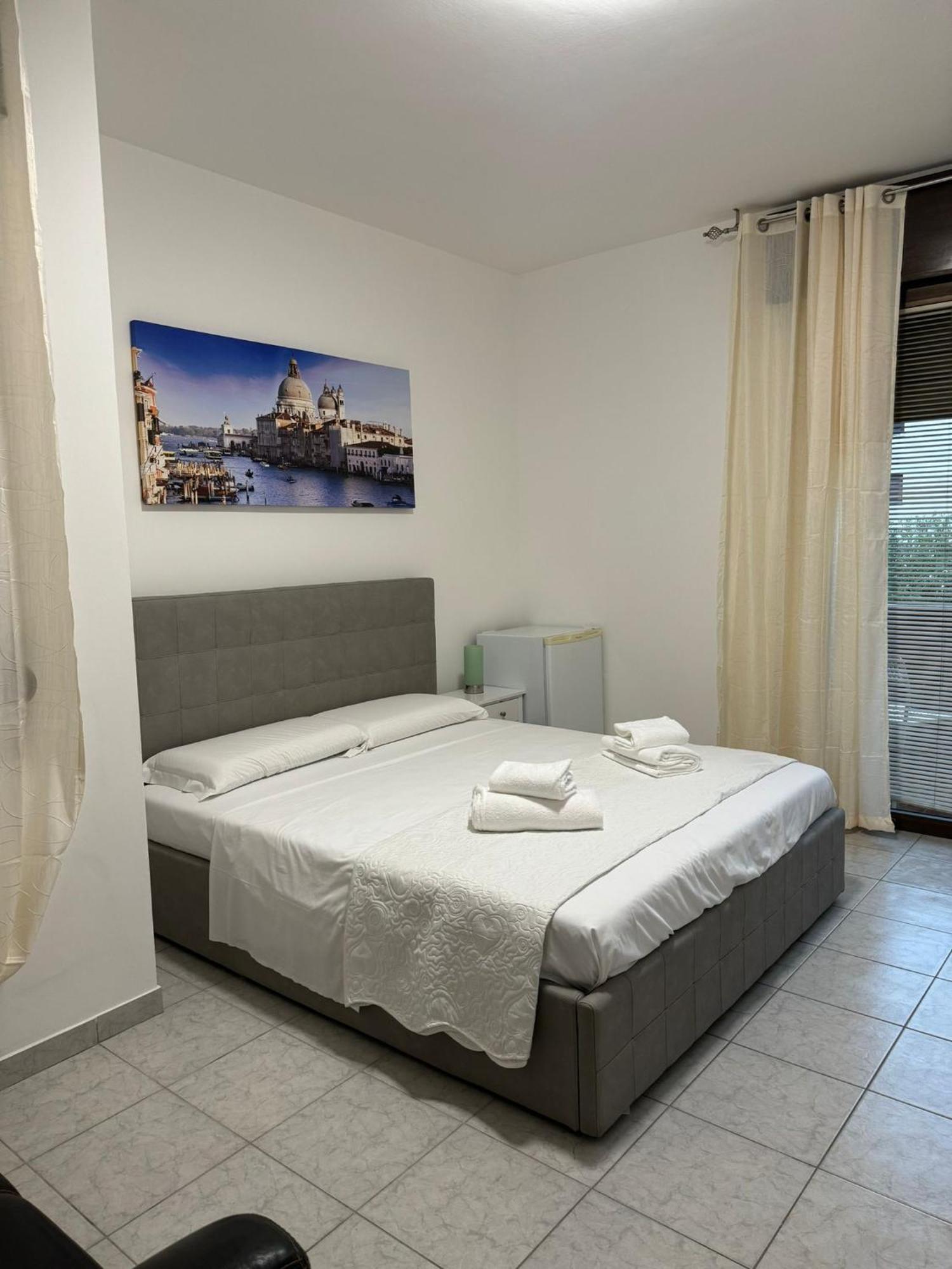 Apartments Mestre Luaran gambar