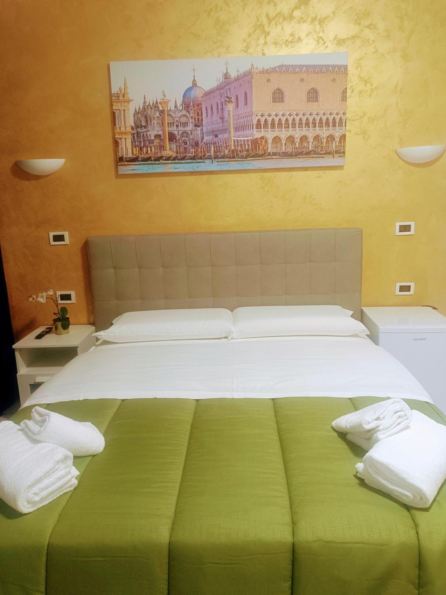 Apartments Mestre Luaran gambar