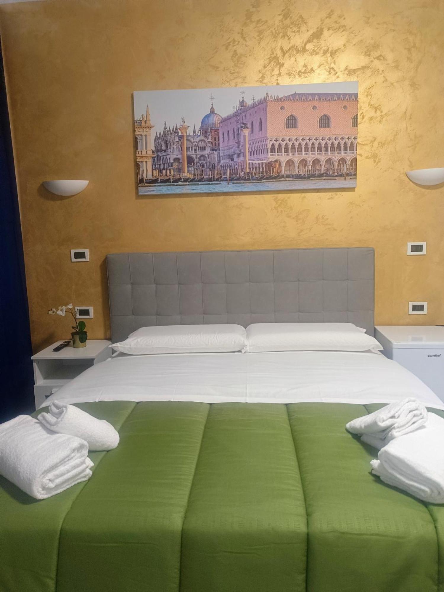Apartments Mestre Luaran gambar